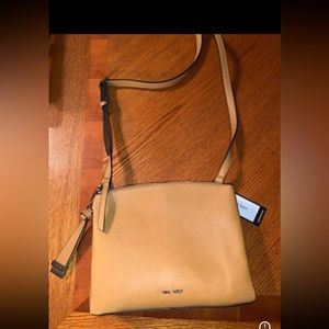 Crossbody bag 🔻